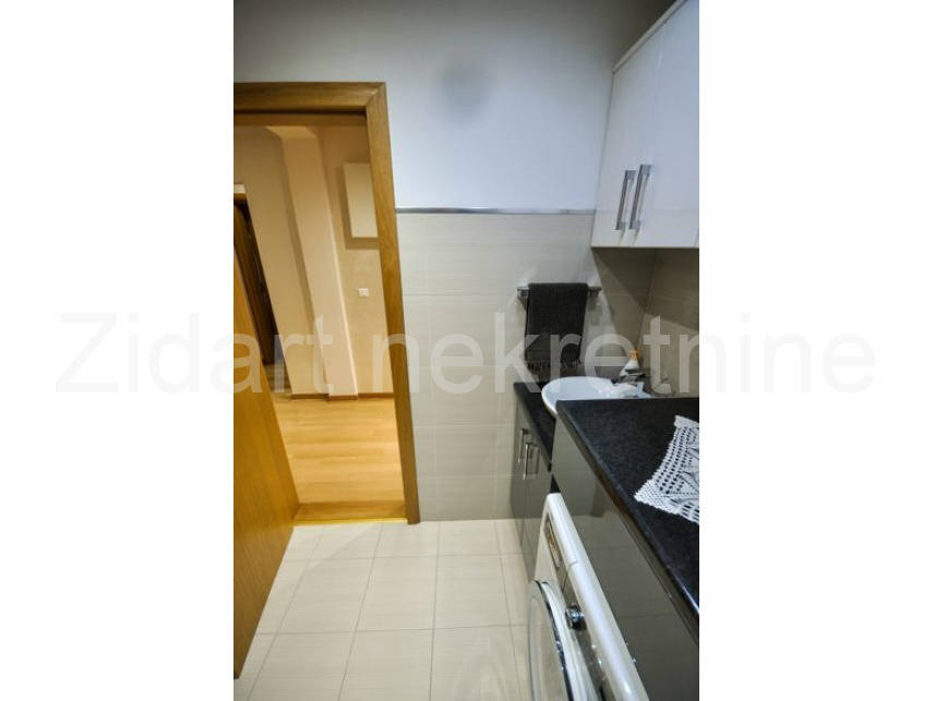 Квартира, 2476 м², 620 018$ — FAKTOR